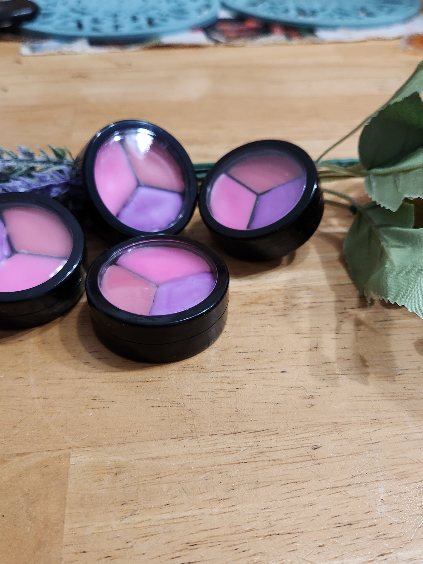 All- Natural Tinted Flavor Lip Gloss (Three Flavors in One Compact)