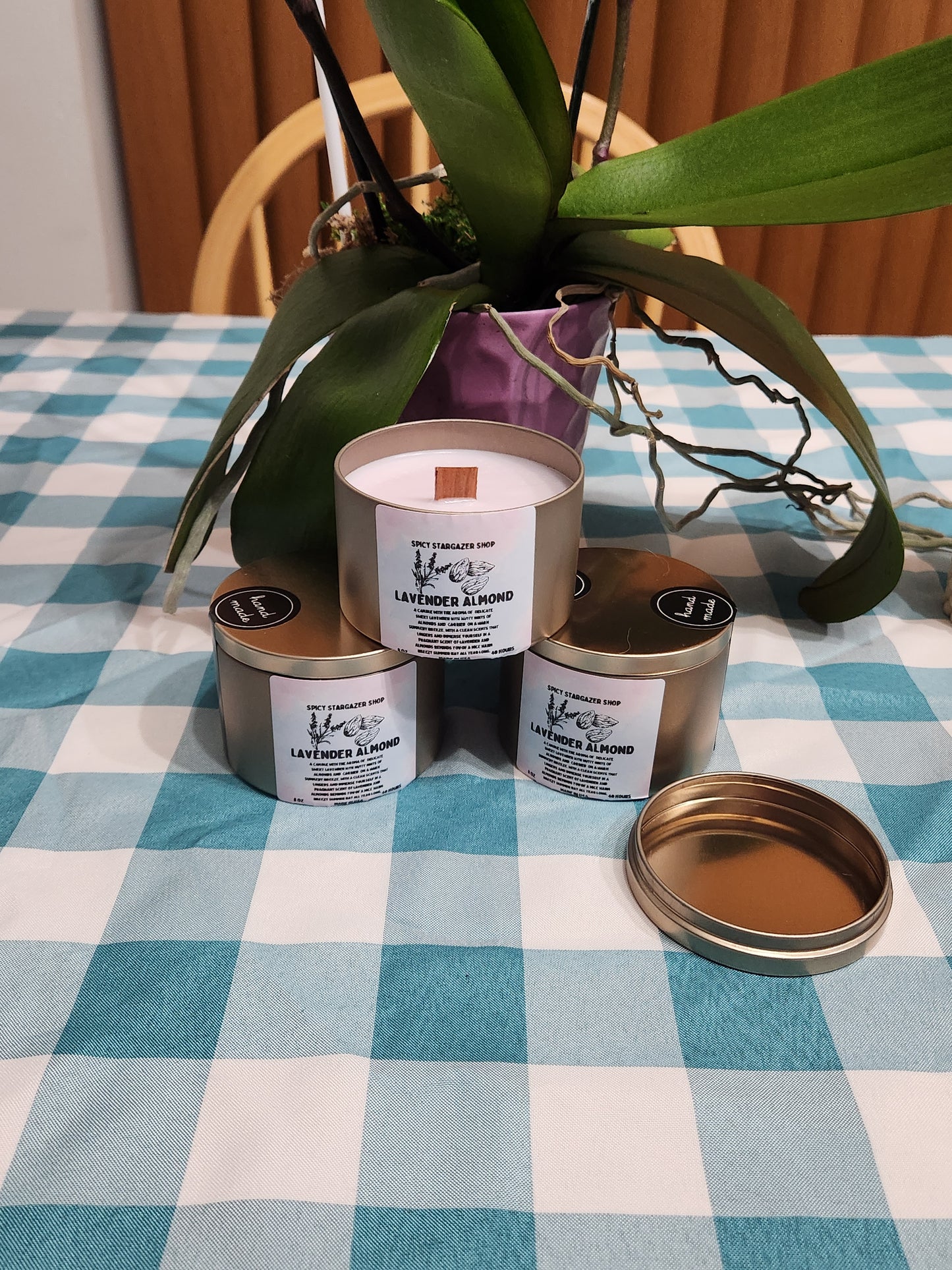 Lavender & Almonds 8oz. Wood Wicks All-Natural Soy Wax Candle Tins