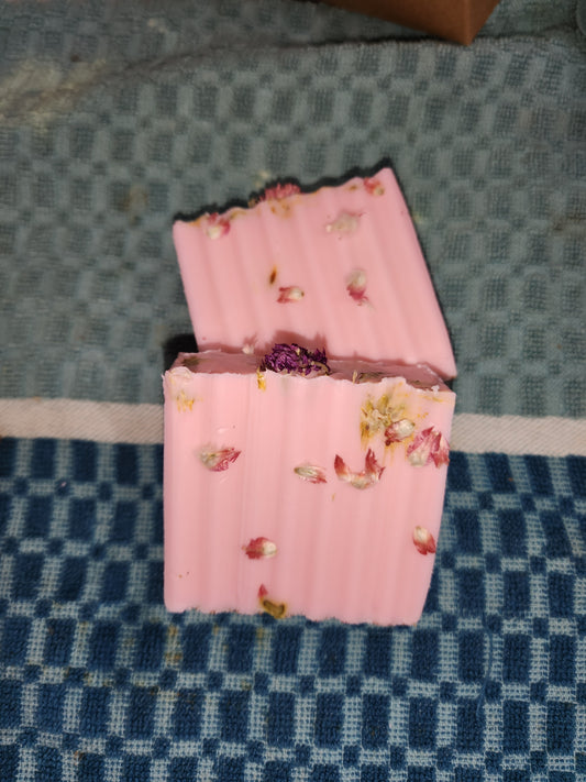 Japanese Cherry Blossoms & Almonds Goat Milk Soap