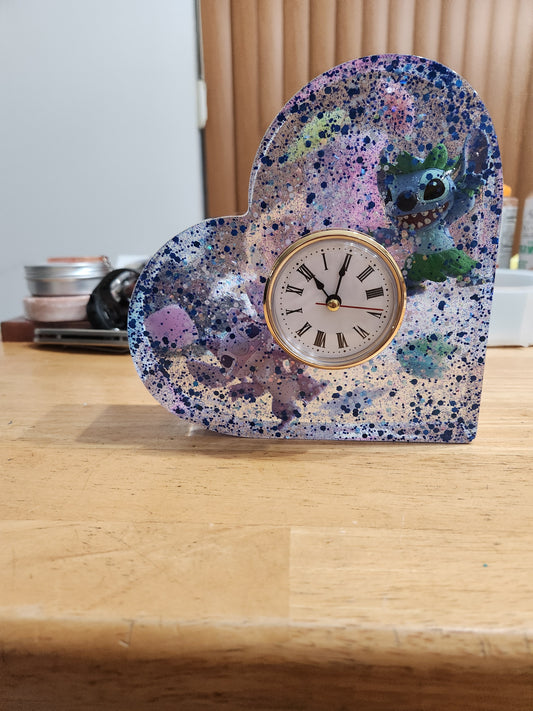 Handmade Lilo and Stitch Table Clock (Character Clock)