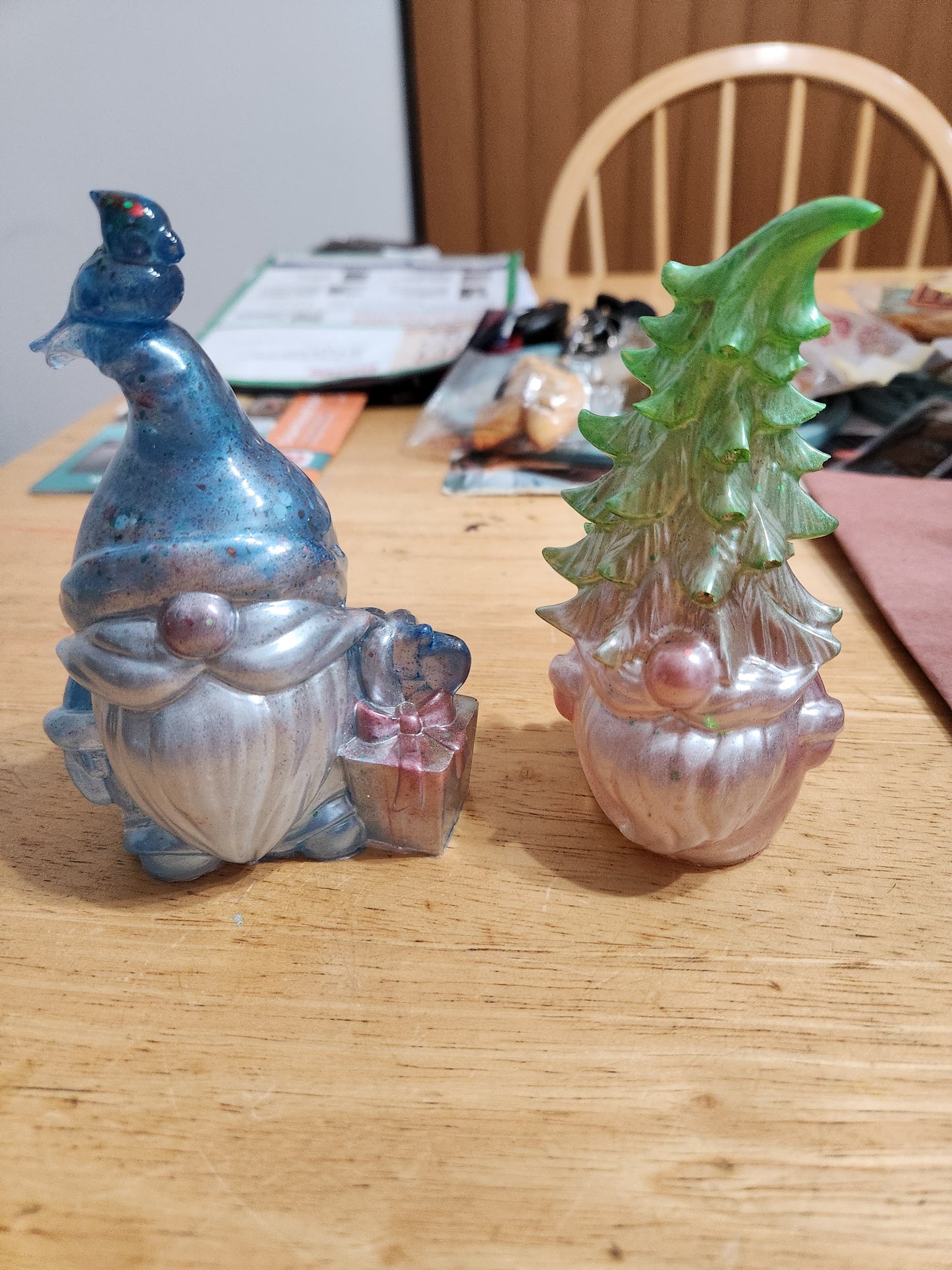 4 inch Handmade Resin Cute Christmas Gnomes Decorative Set (2 pc)