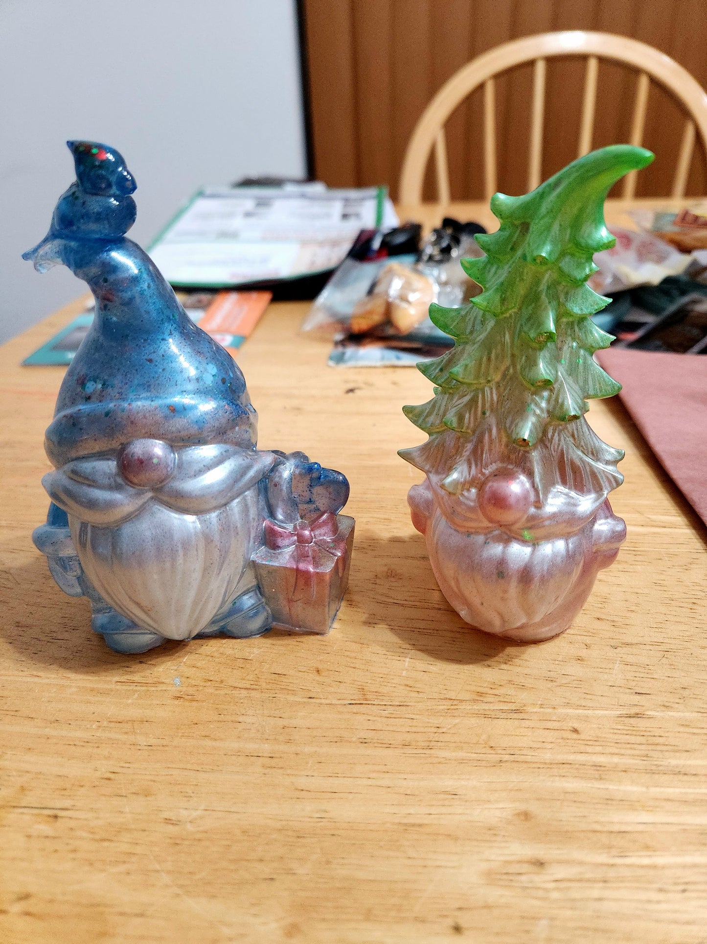 4 inch Handmade Resin Cute Christmas Gnomes Decorative Set (2 pc)