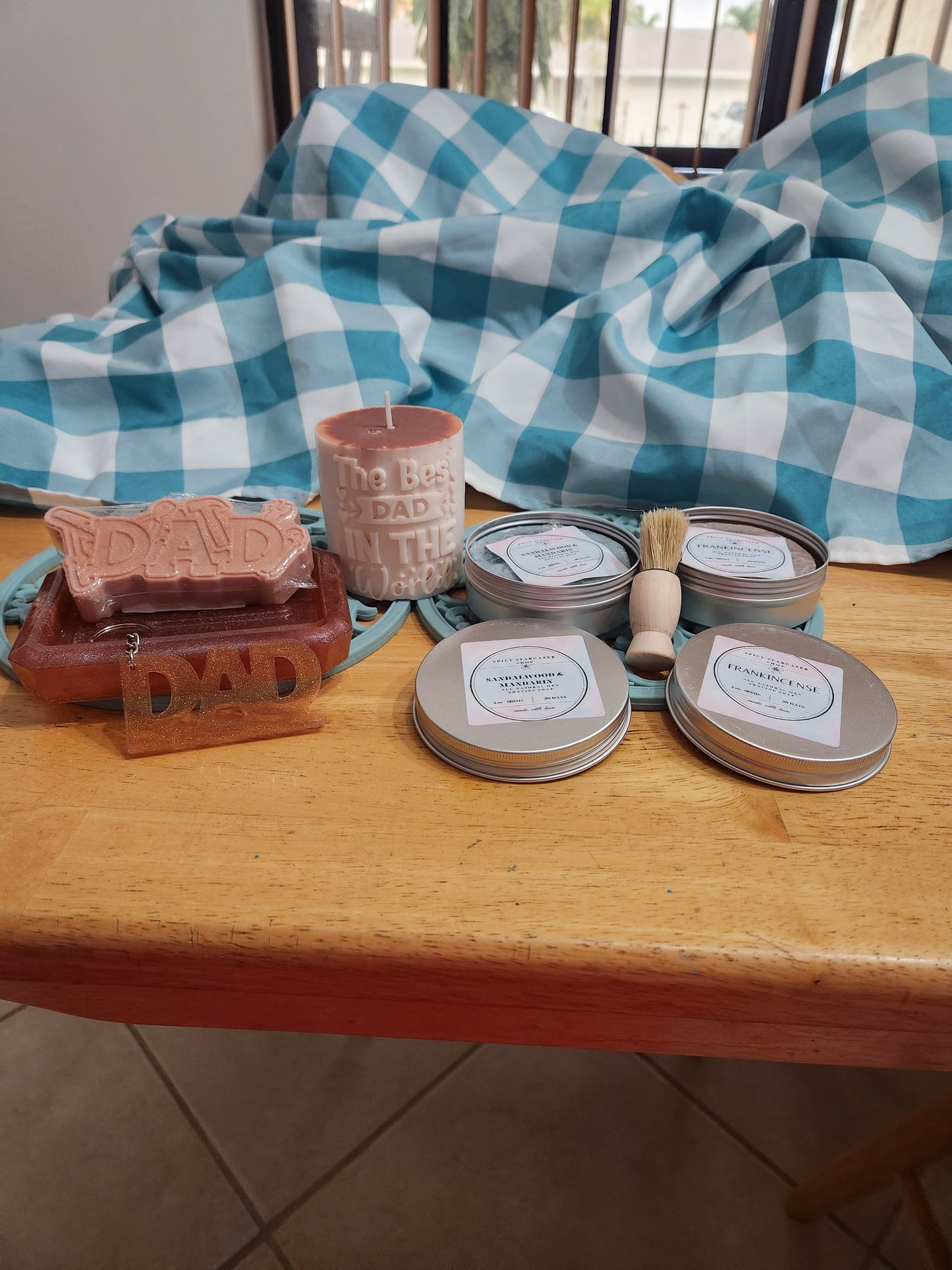 Handy Dad All-Natural Grooming Gift Bundle